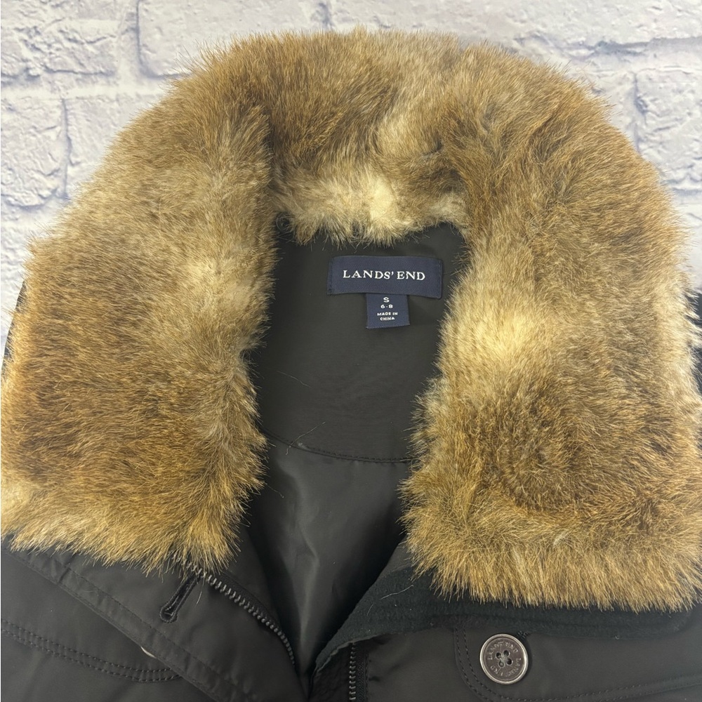 Lands' End Women's Goose Down Puffer Vest Faux Fur Hood Small Outdoor - Picture 12 of 12